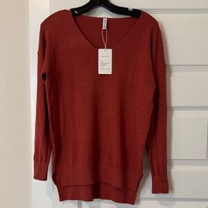 Elegant V-Neck Sweater in Rich Rust